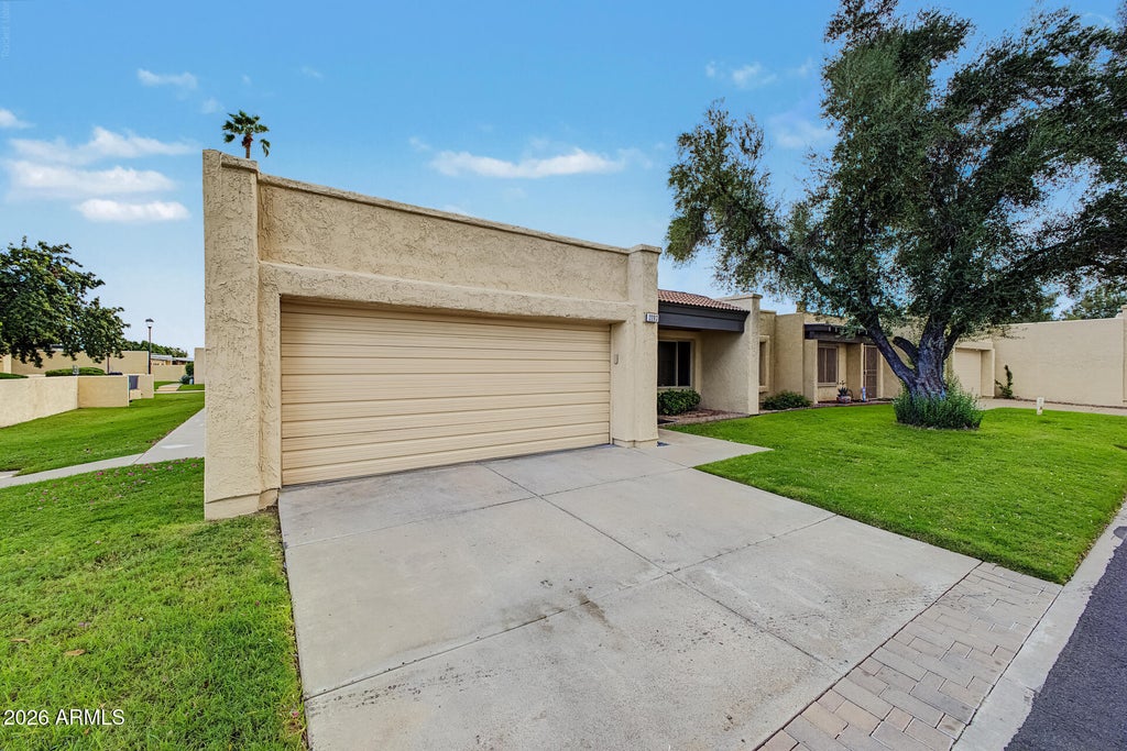 Photo of 2203 W Marlette Avenue, Phoenix, AZ 85015 (MLS # 7094694)