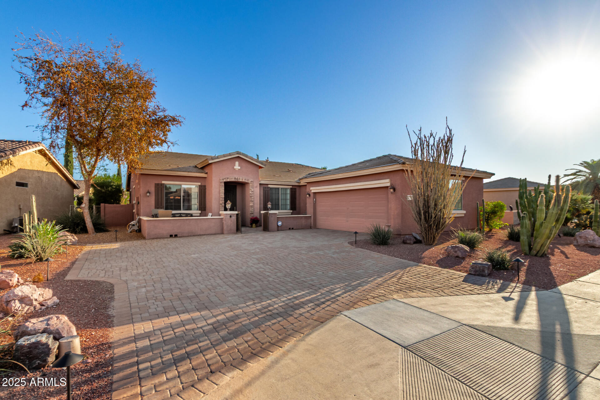 42855 W MAGIC MOMENT Drive