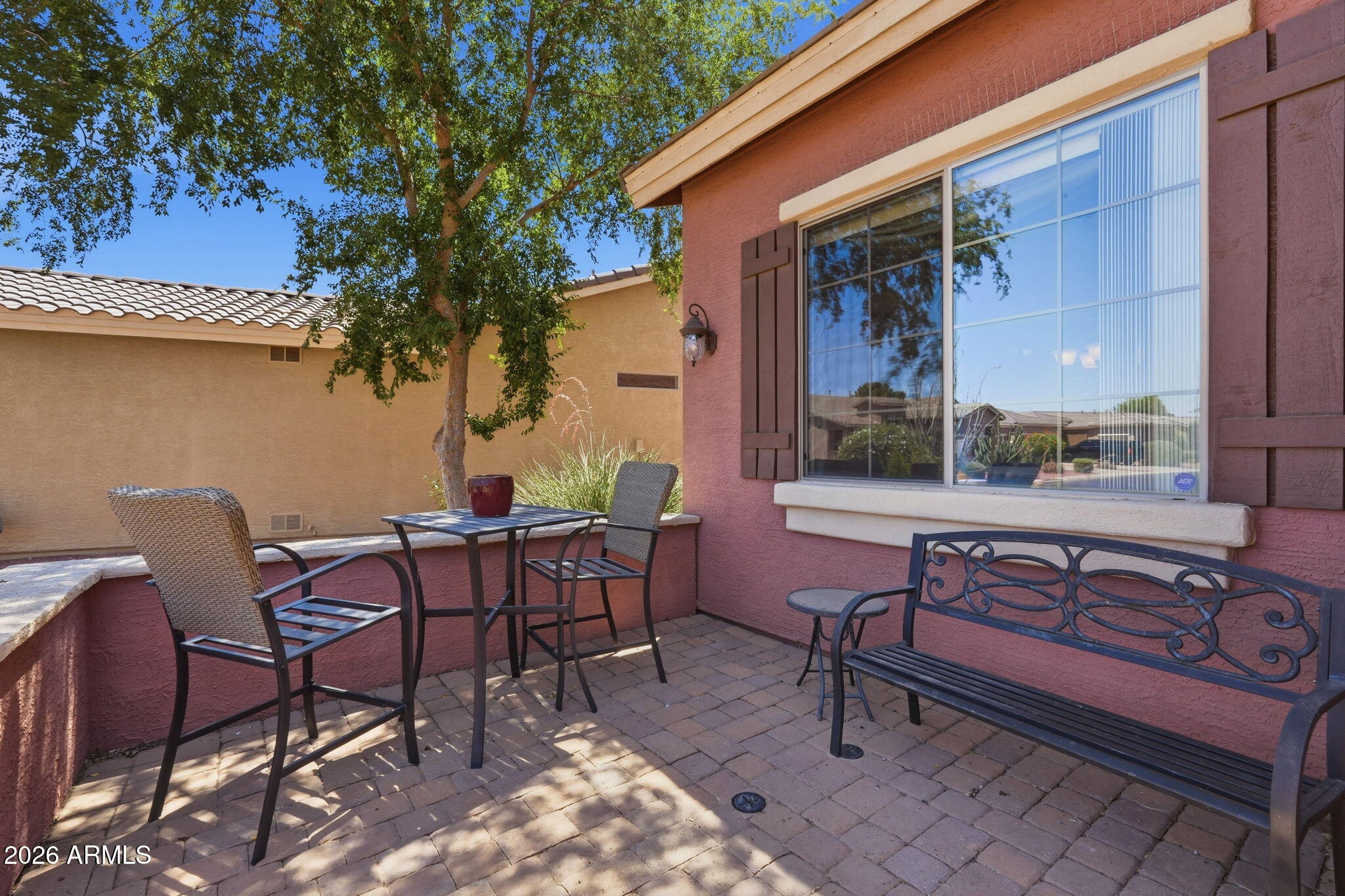 42855 W MAGIC MOMENT Drive