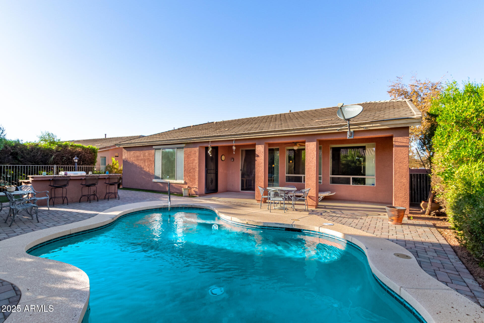 42855 W MAGIC MOMENT Drive