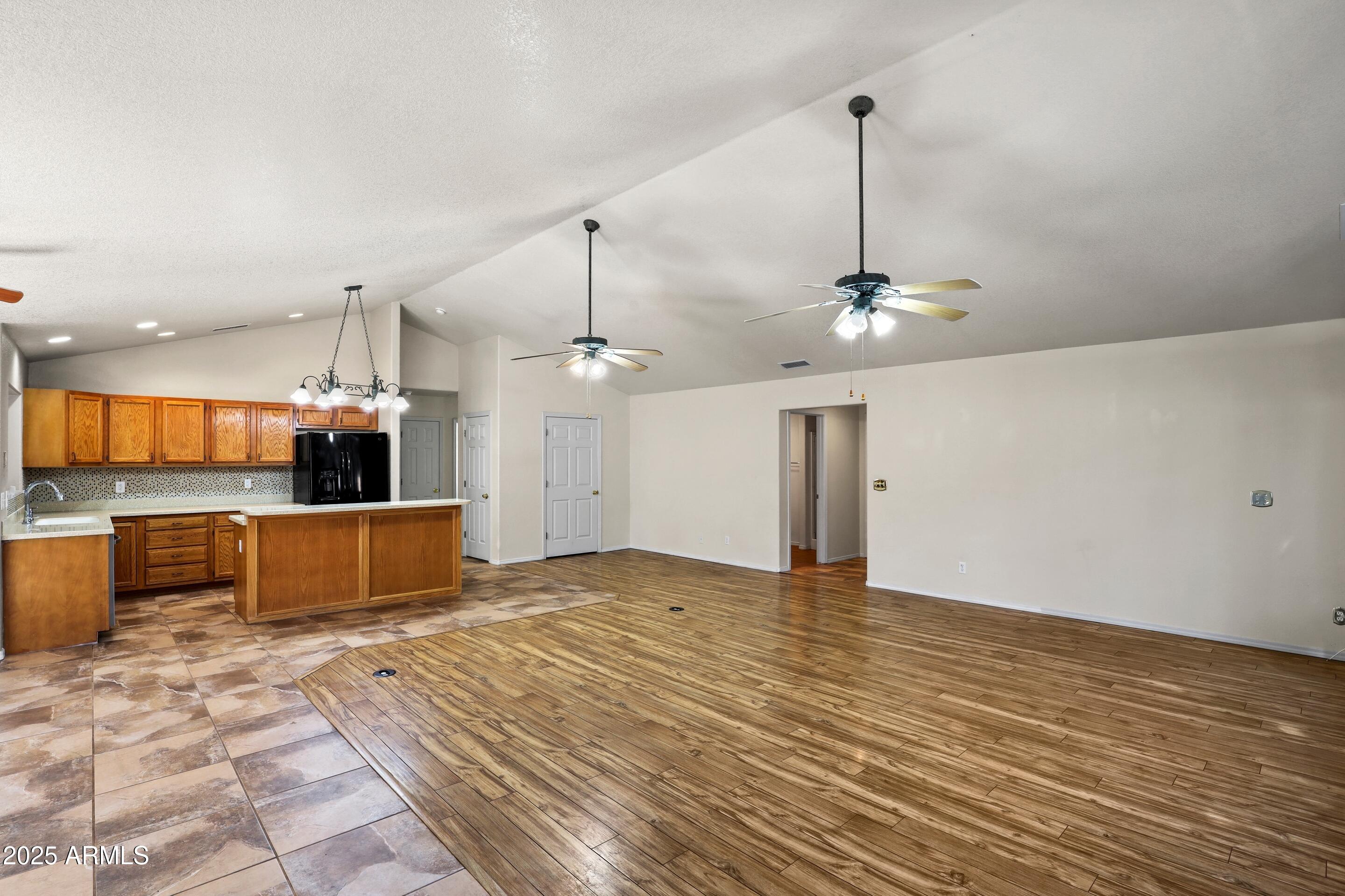 310 N Trailwood Road