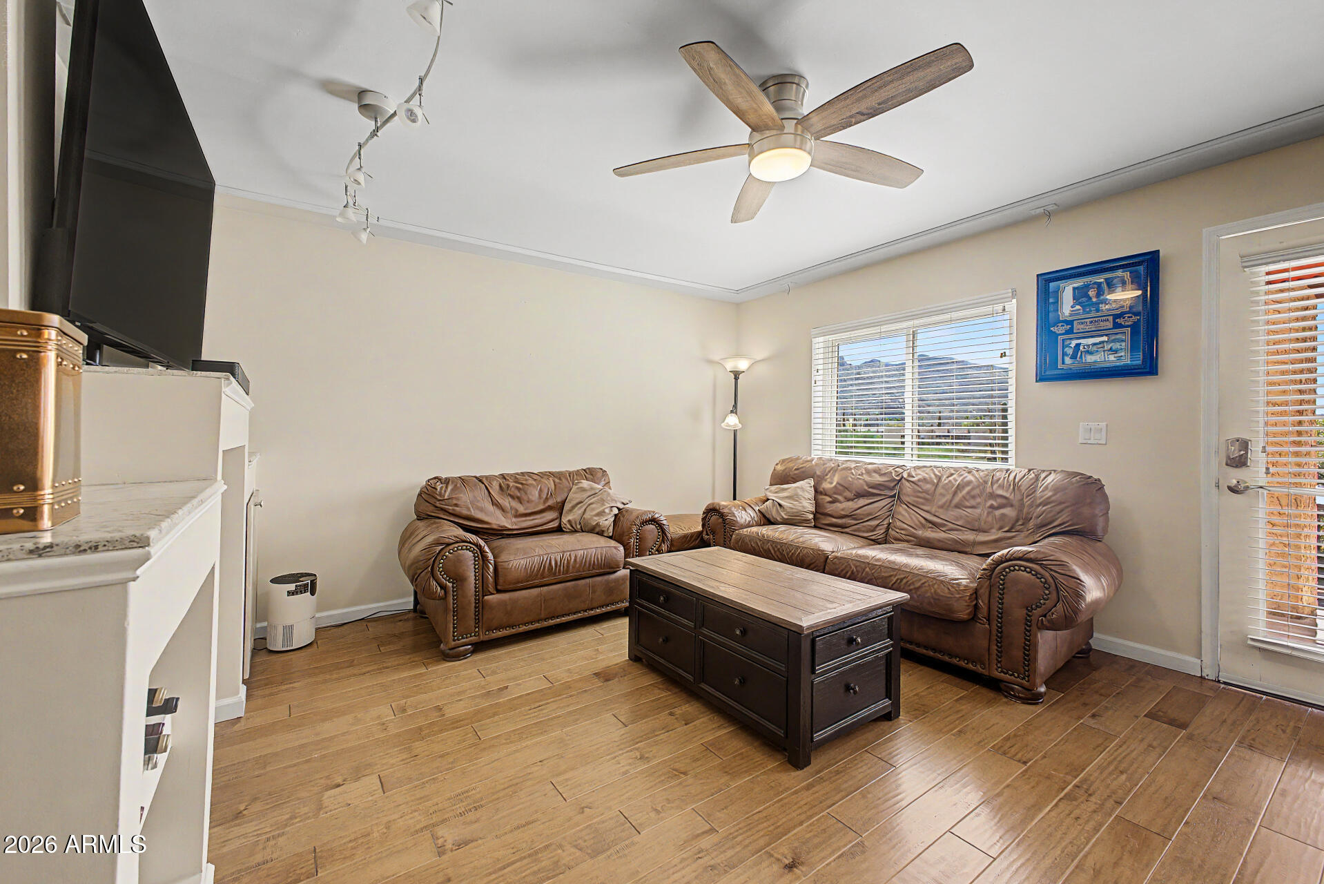 7502 E CAREFREE Drive 201