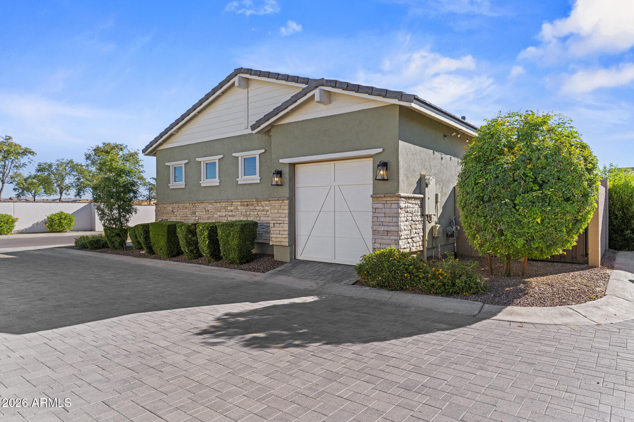 17221 W DARTMOUTH Street