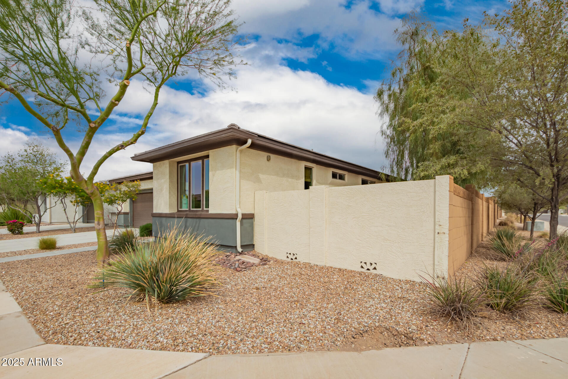 39711 N COLLINS Lane