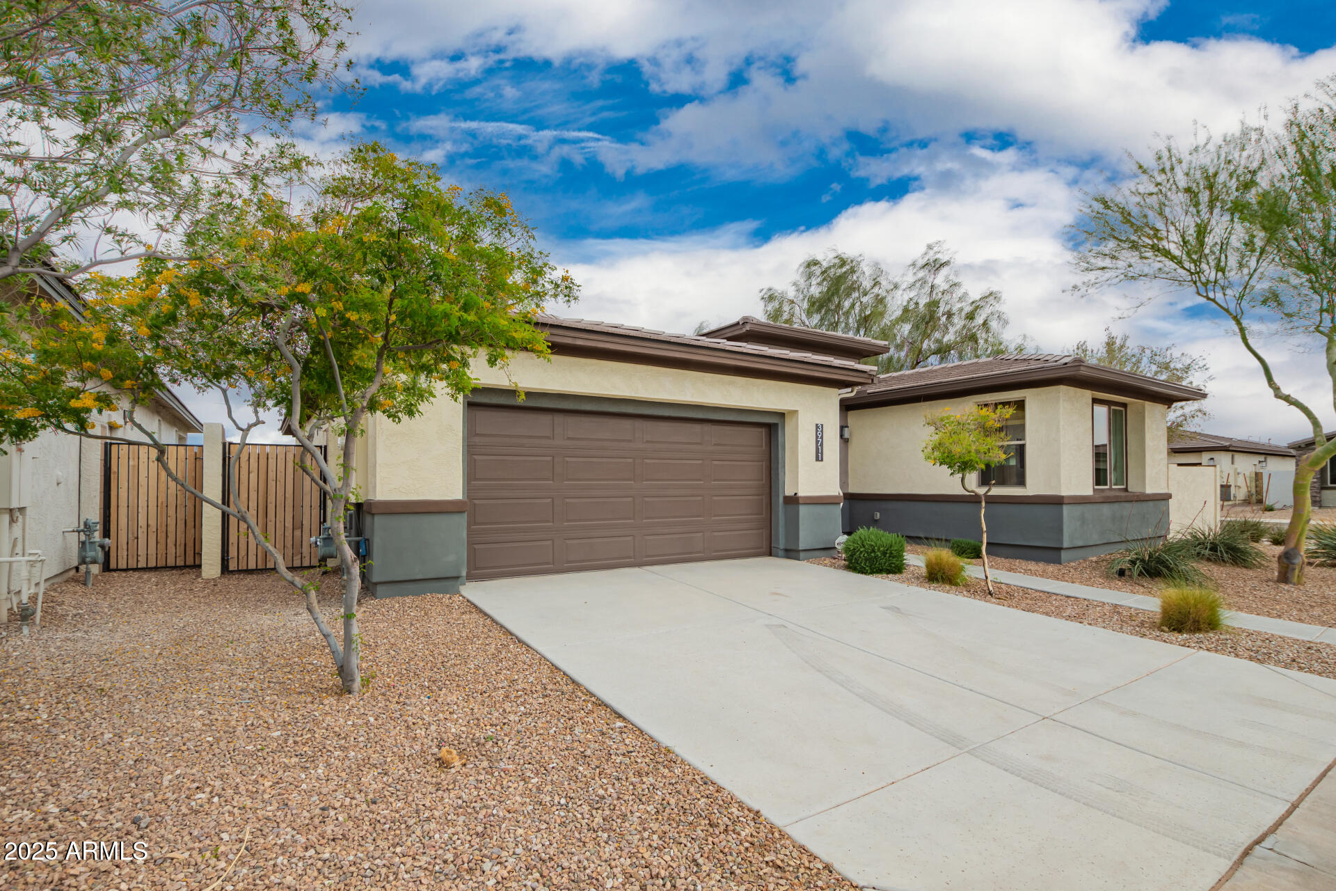 39711 N COLLINS Lane