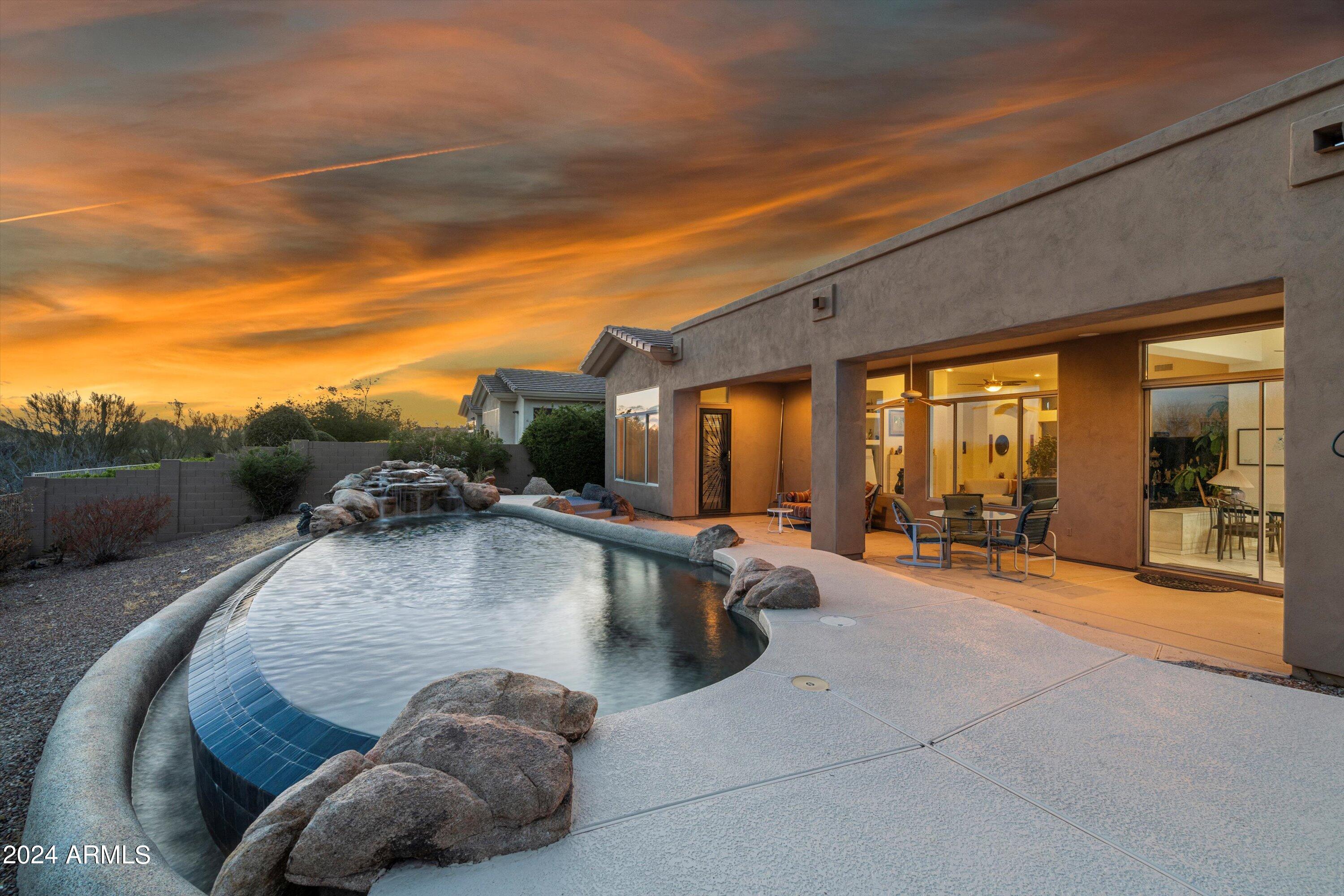 11453 E MARK Lane