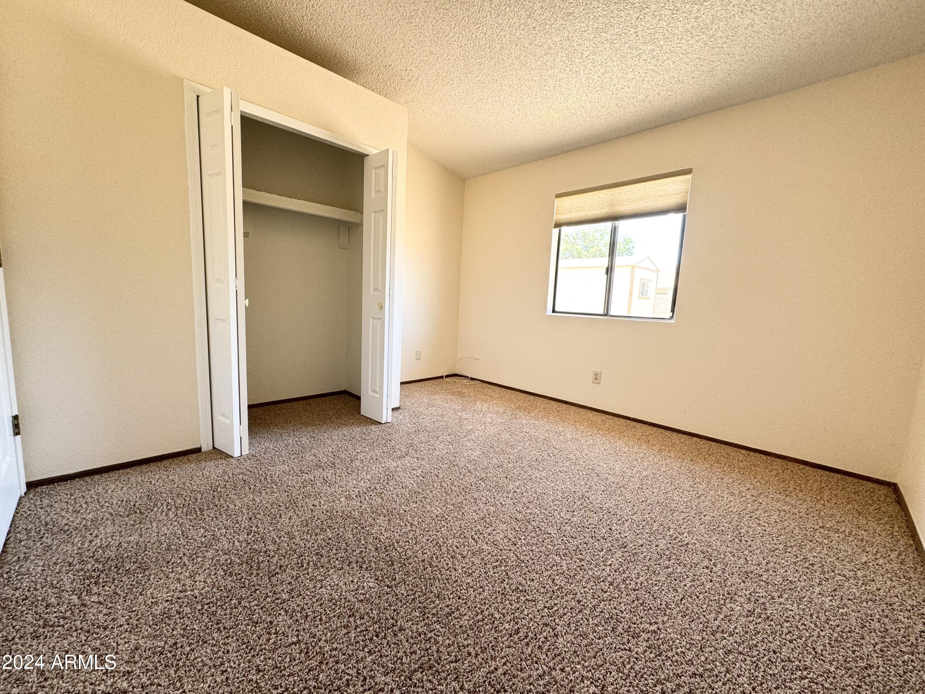 MISSION HILLS ESTATES - Residential