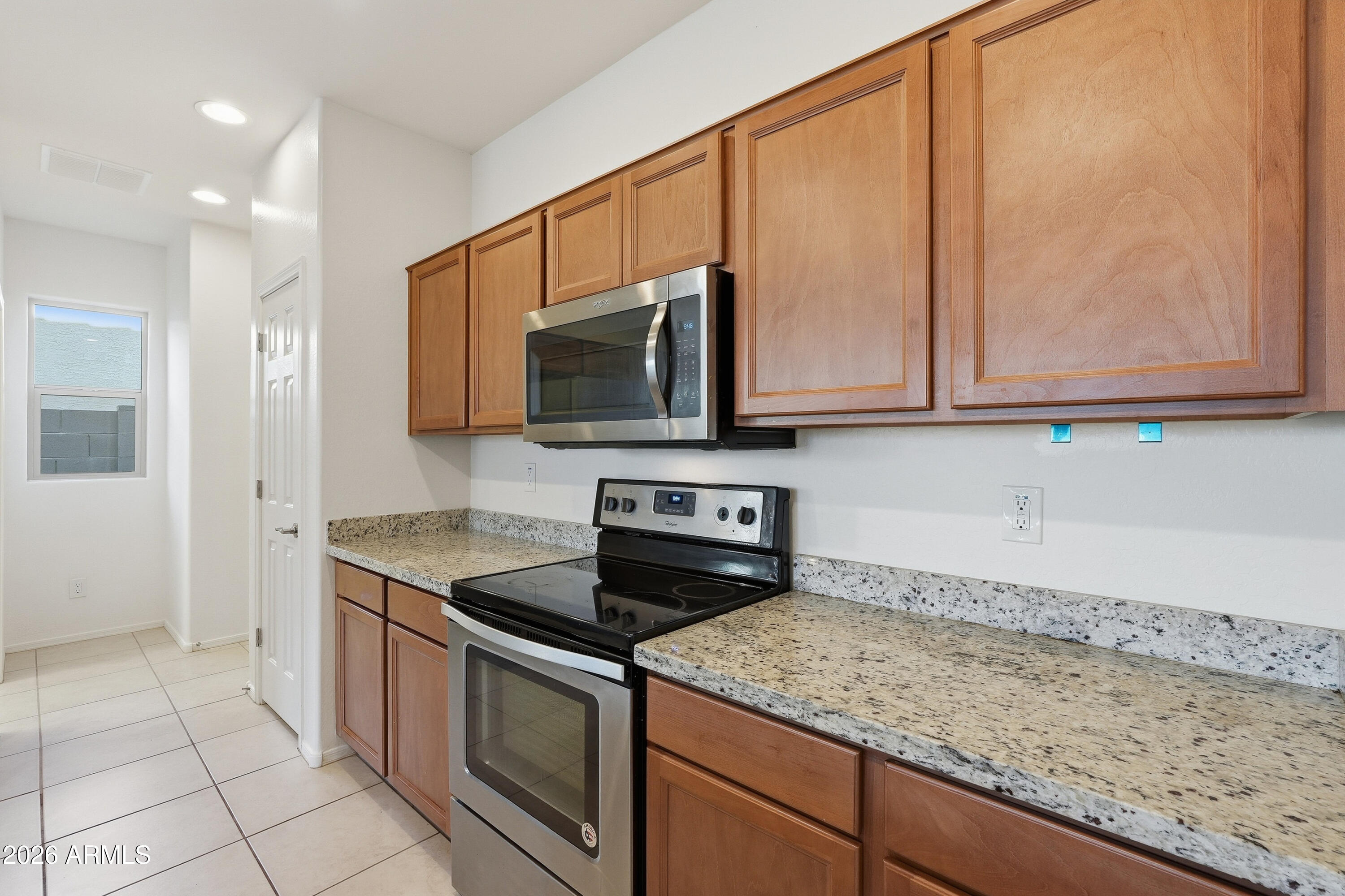 17944 W CEDARWOOD Lane