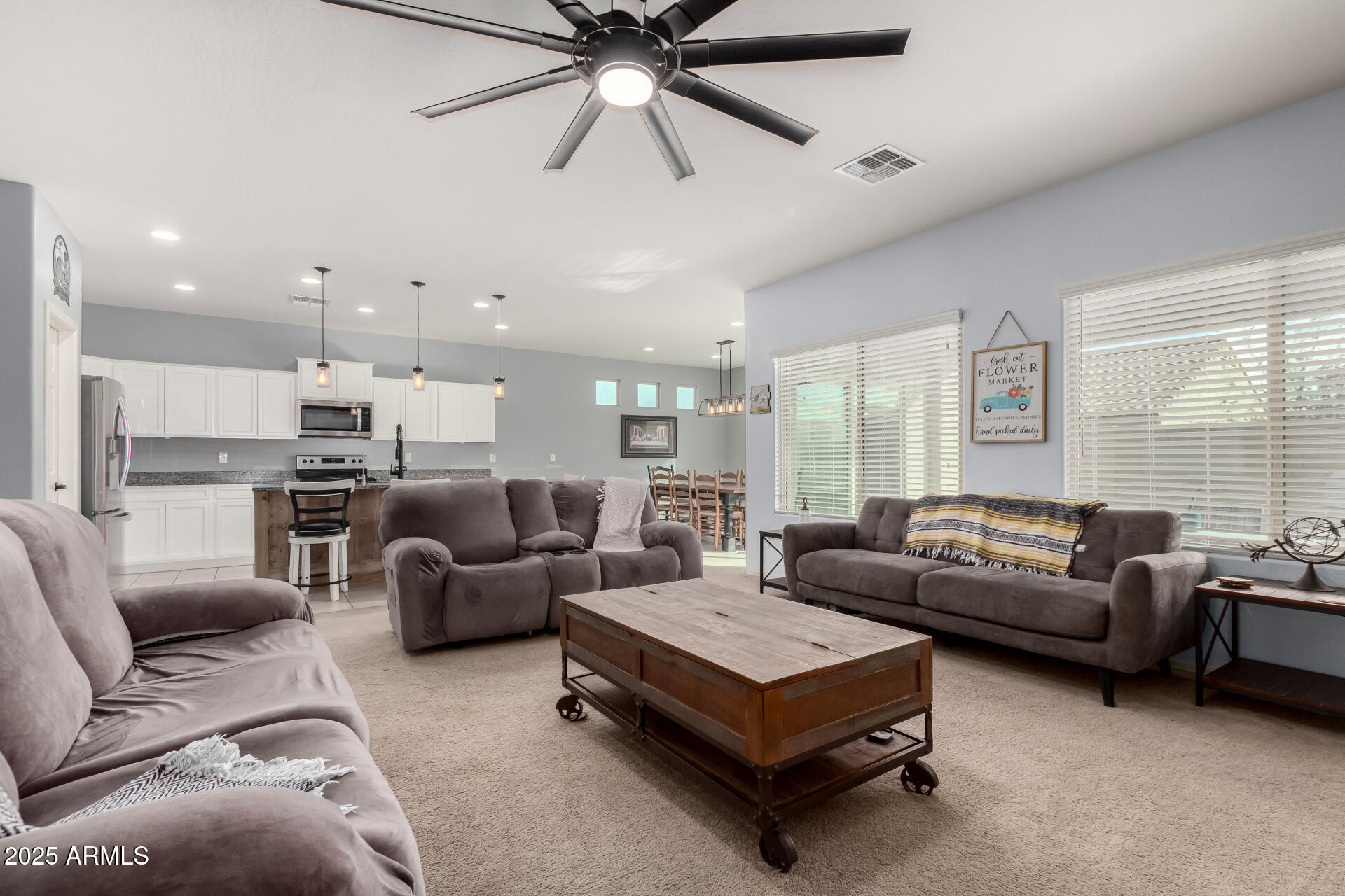3554 N PRESIDIO Court