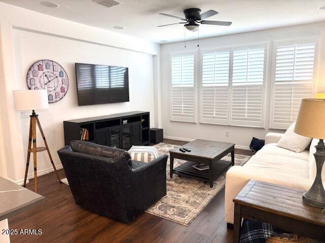 357 E LAS PUERTAS Lane