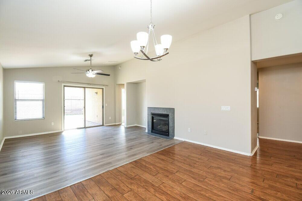 1851 W Desert Canyon Drive