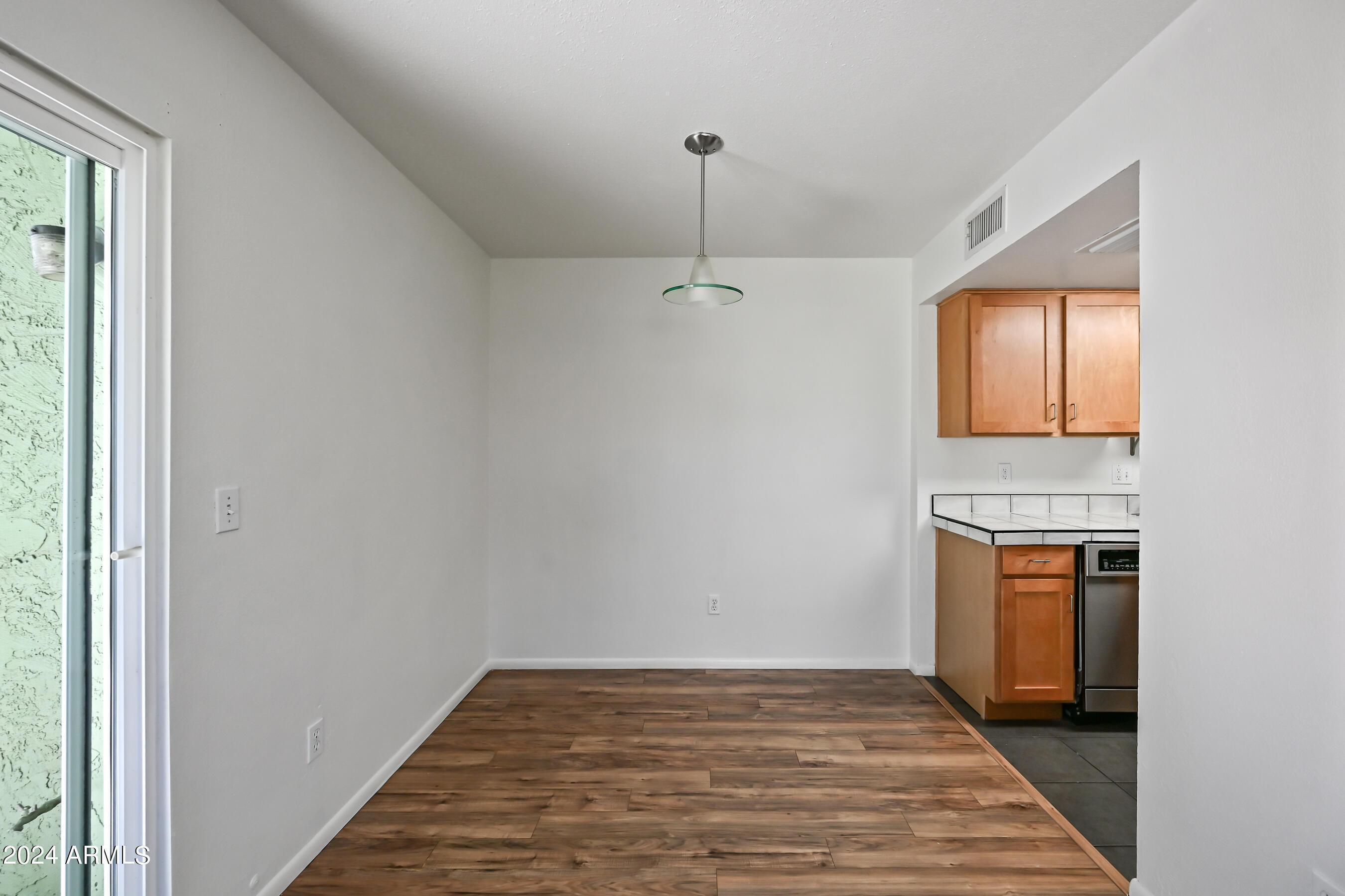 729 E Cochise Drive # B