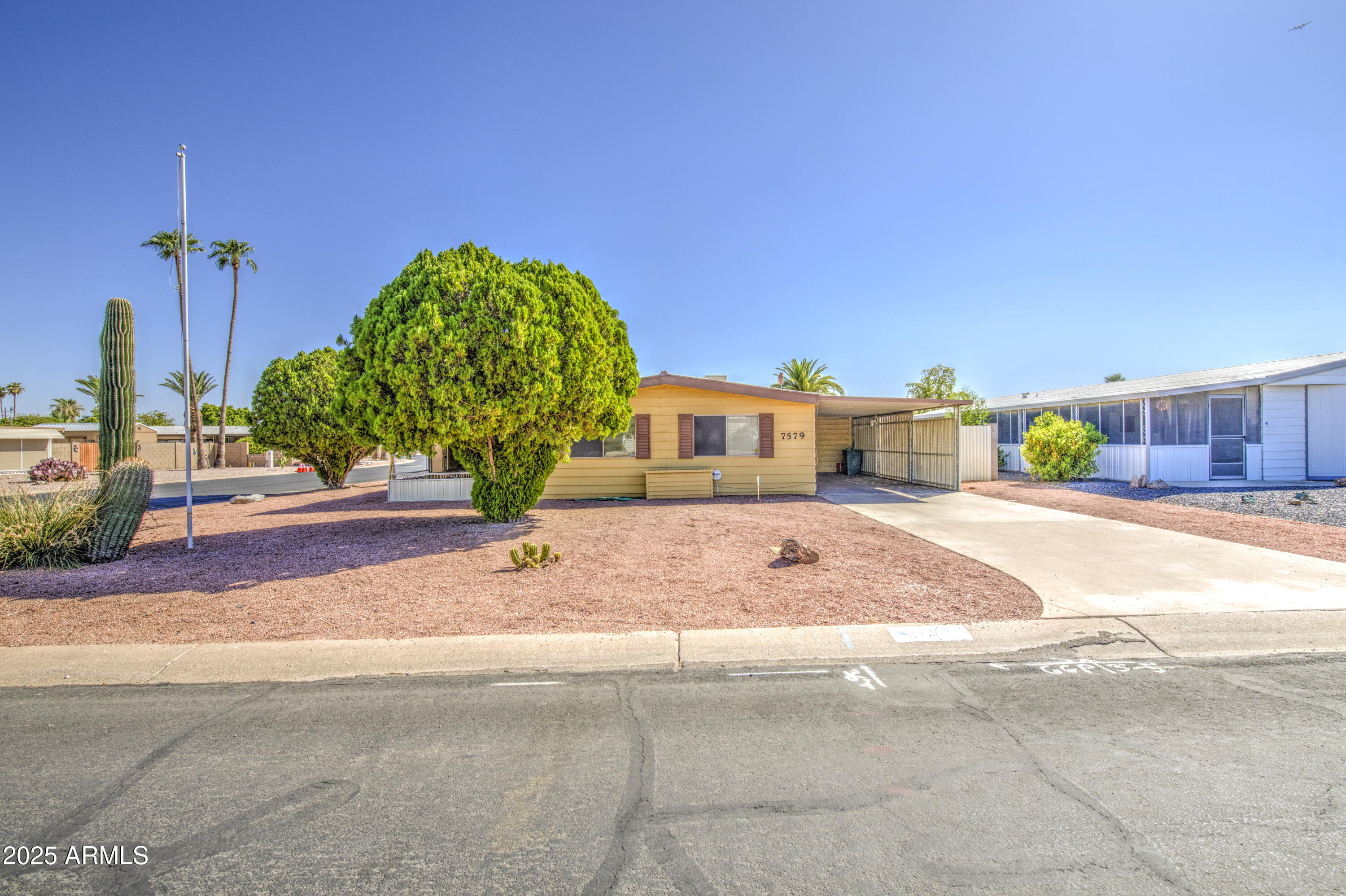7579 E ARBOR Avenue