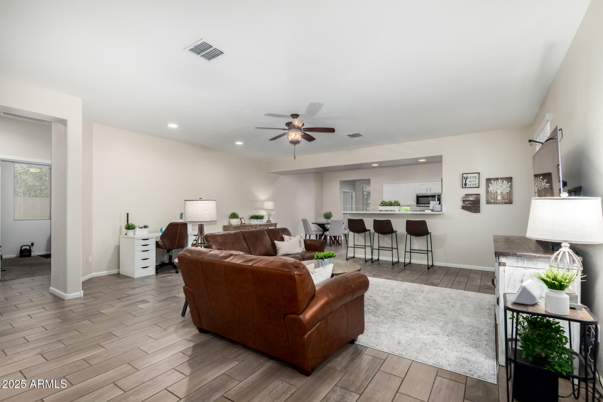7628 W Quail Track Drive