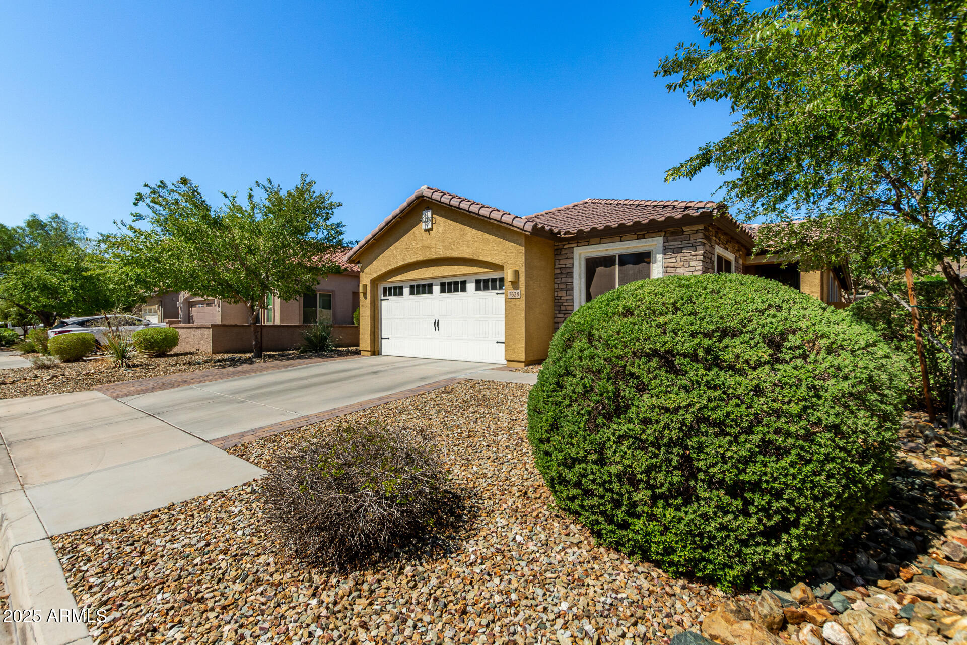 7628 W Quail Track Drive