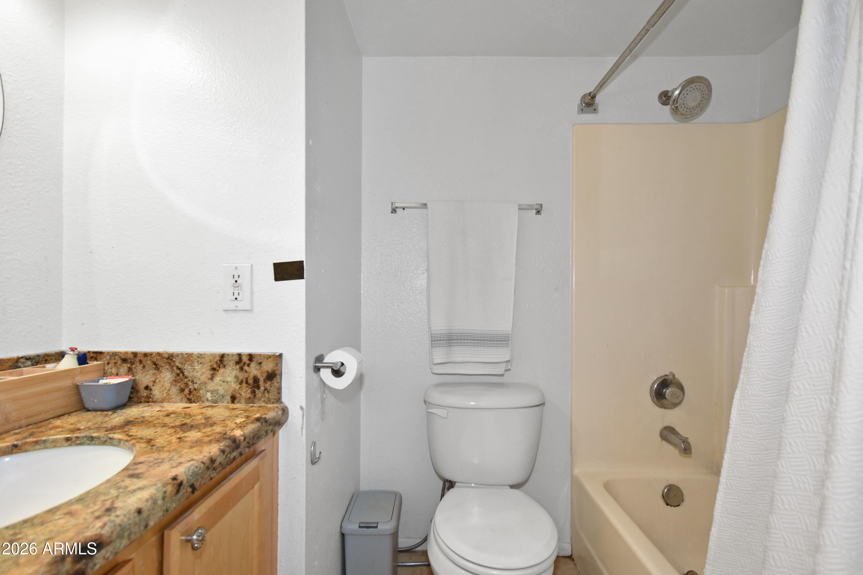 CACTUS FLATS CONDOMINIUM - Residential