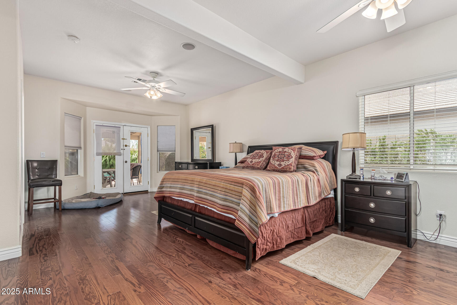 11935 W JACKSON Street