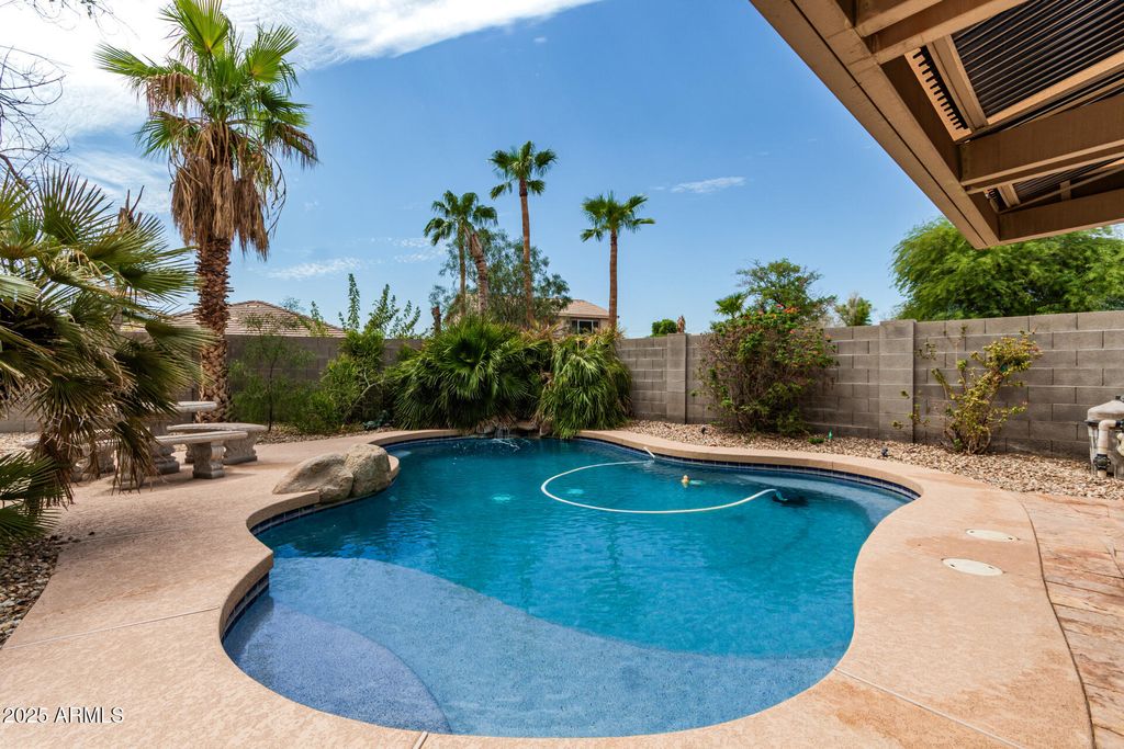 Photo of 11935 W Jackson Street, Avondale, AZ 85323 (MLS # 6906374)