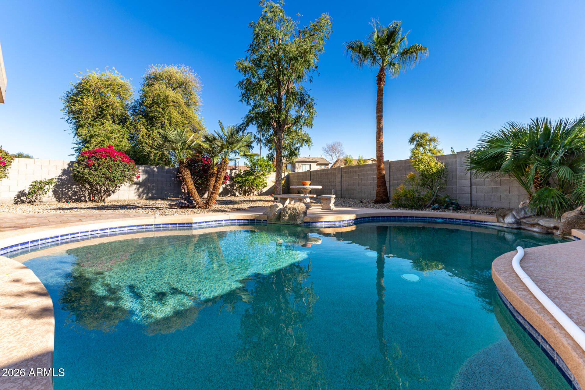 11935 W JACKSON Street