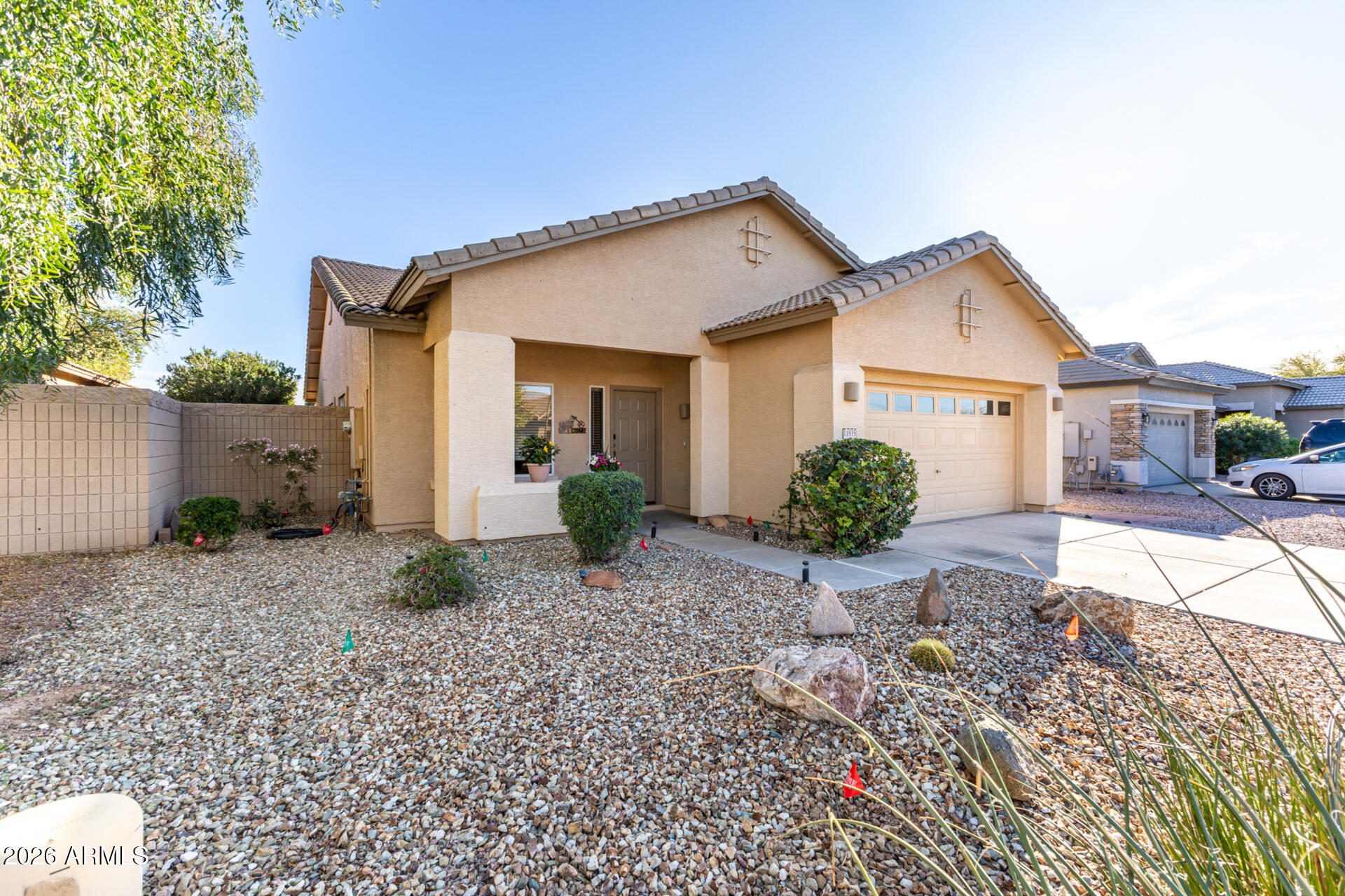 11935 W JACKSON Street