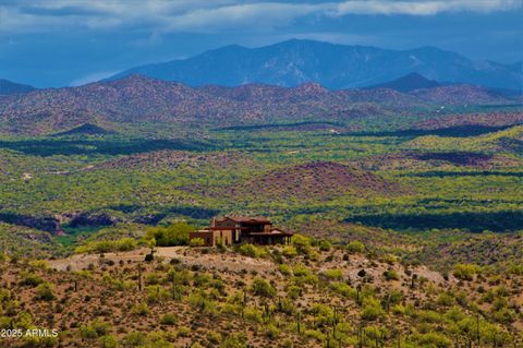 115 E Vía Del Cielo -- Wickenburg AZ 85390