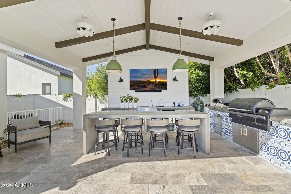 Photo of 8409 N Diller Grove Lane, Phoenix, AZ 85021 (MLS # 6998753)