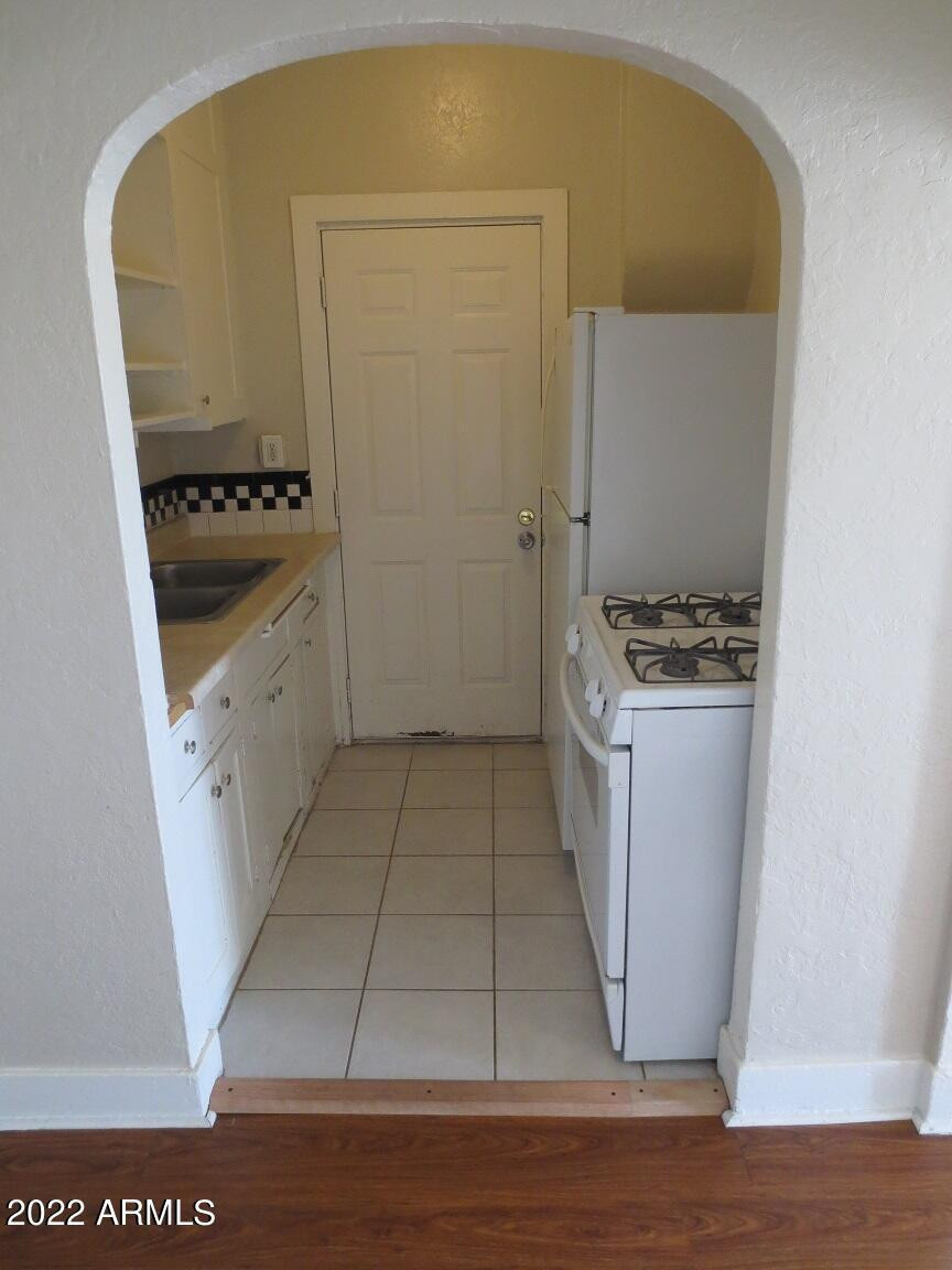 1019 W Woodland Avenue Apt 3