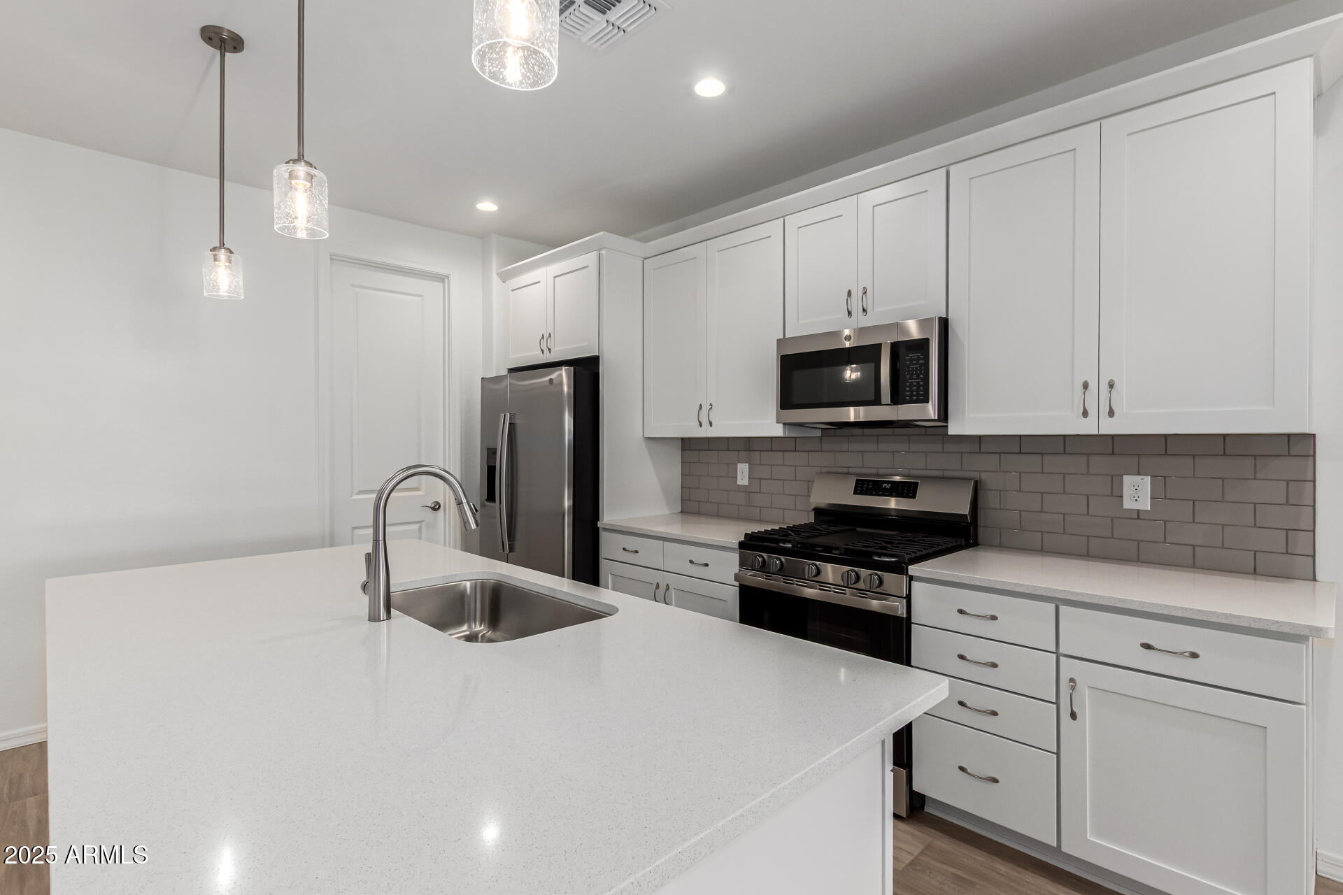 5401 W LAS PALMARITAS Drive