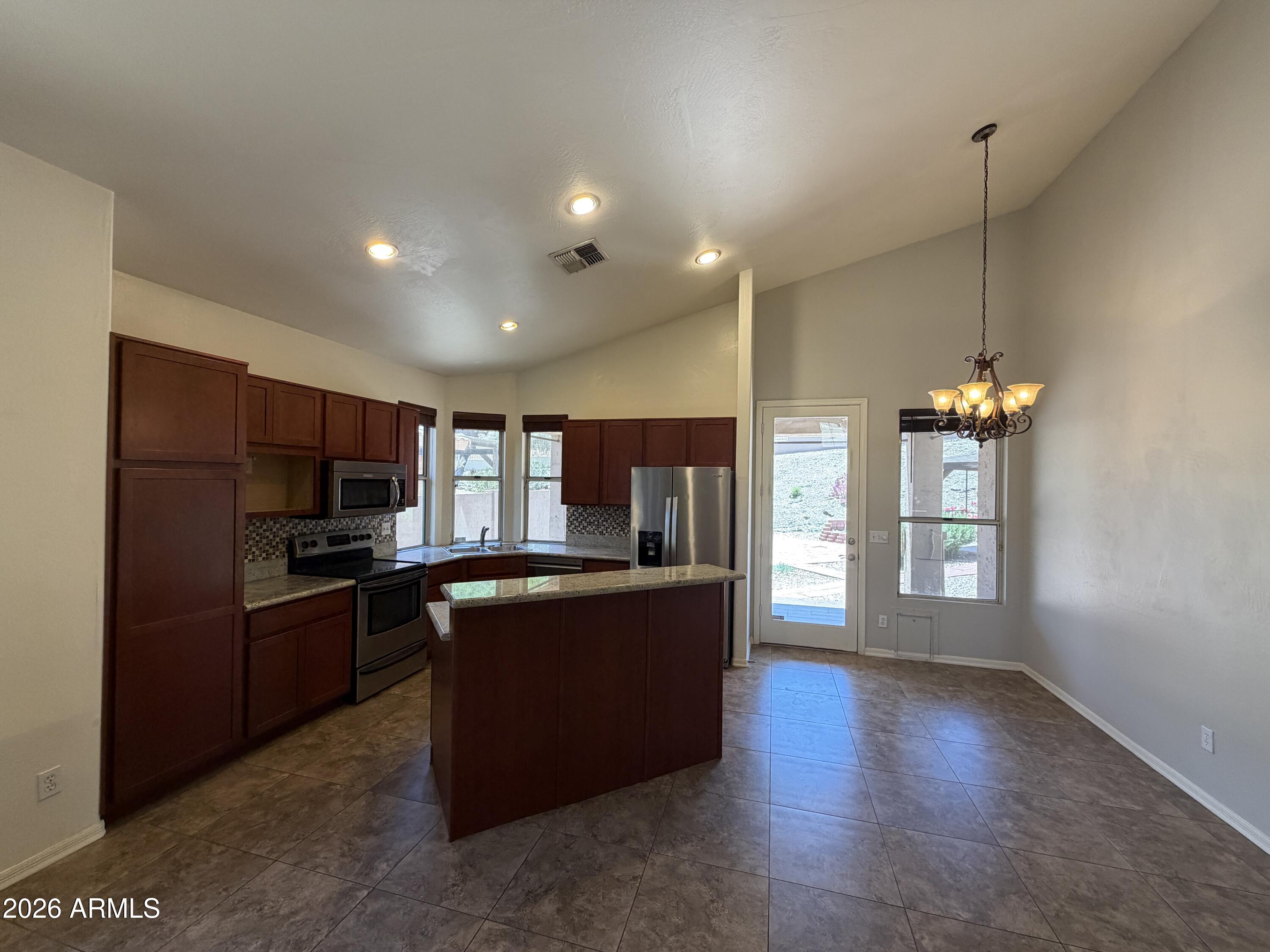 15844 S 23rd Place
