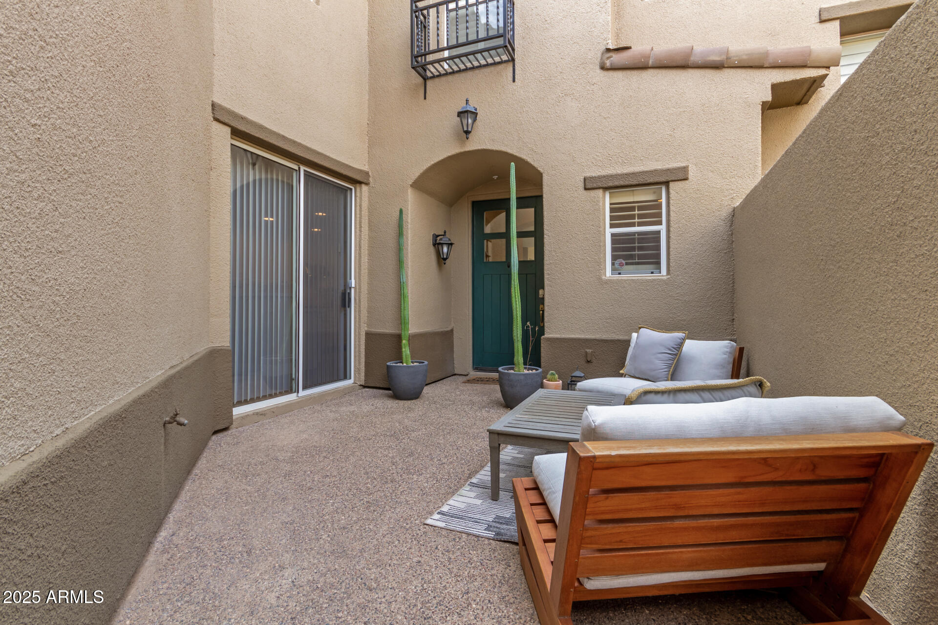20802 N GRAYHAWK Drive 1091