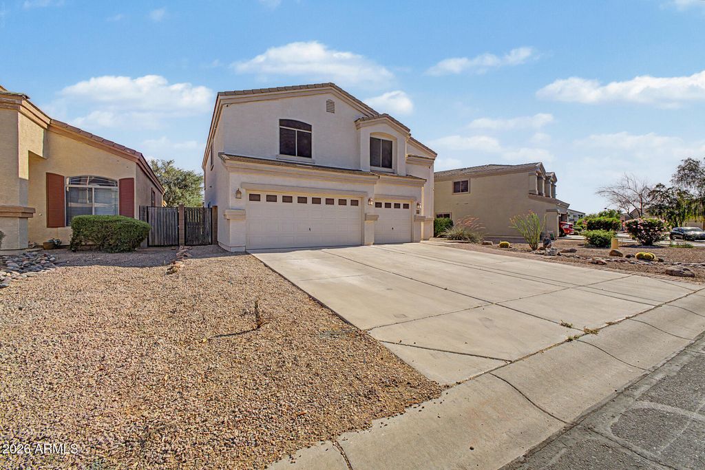 Photo of 43363 W Wild Horse Trail, Maricopa, AZ 85138 (MLS # 7017070)