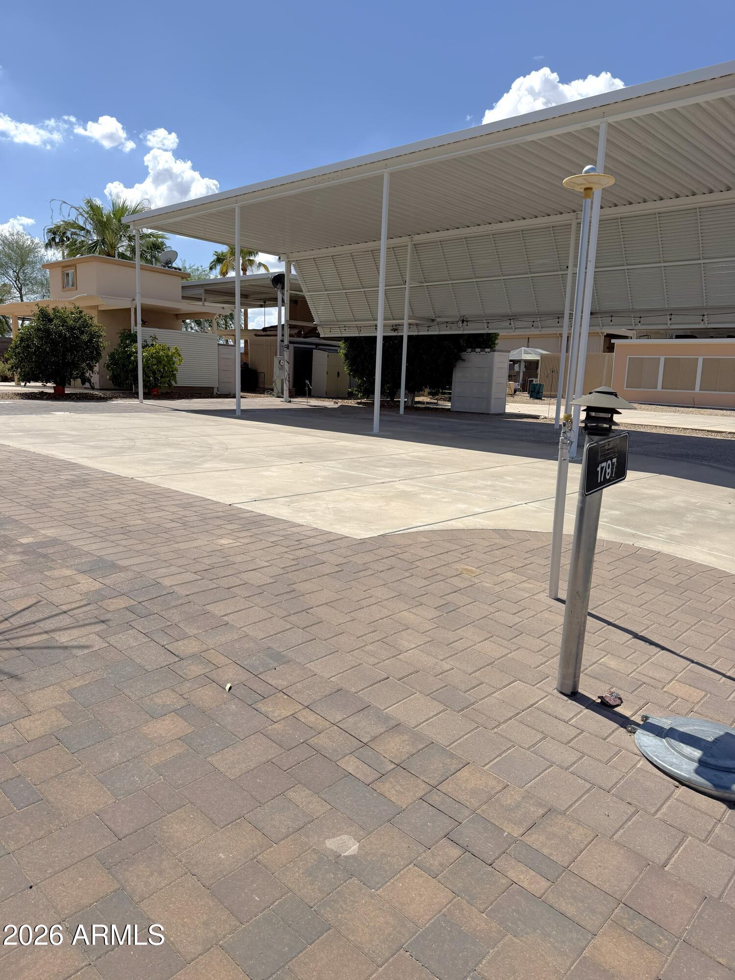 17200 W BELL Road 1787