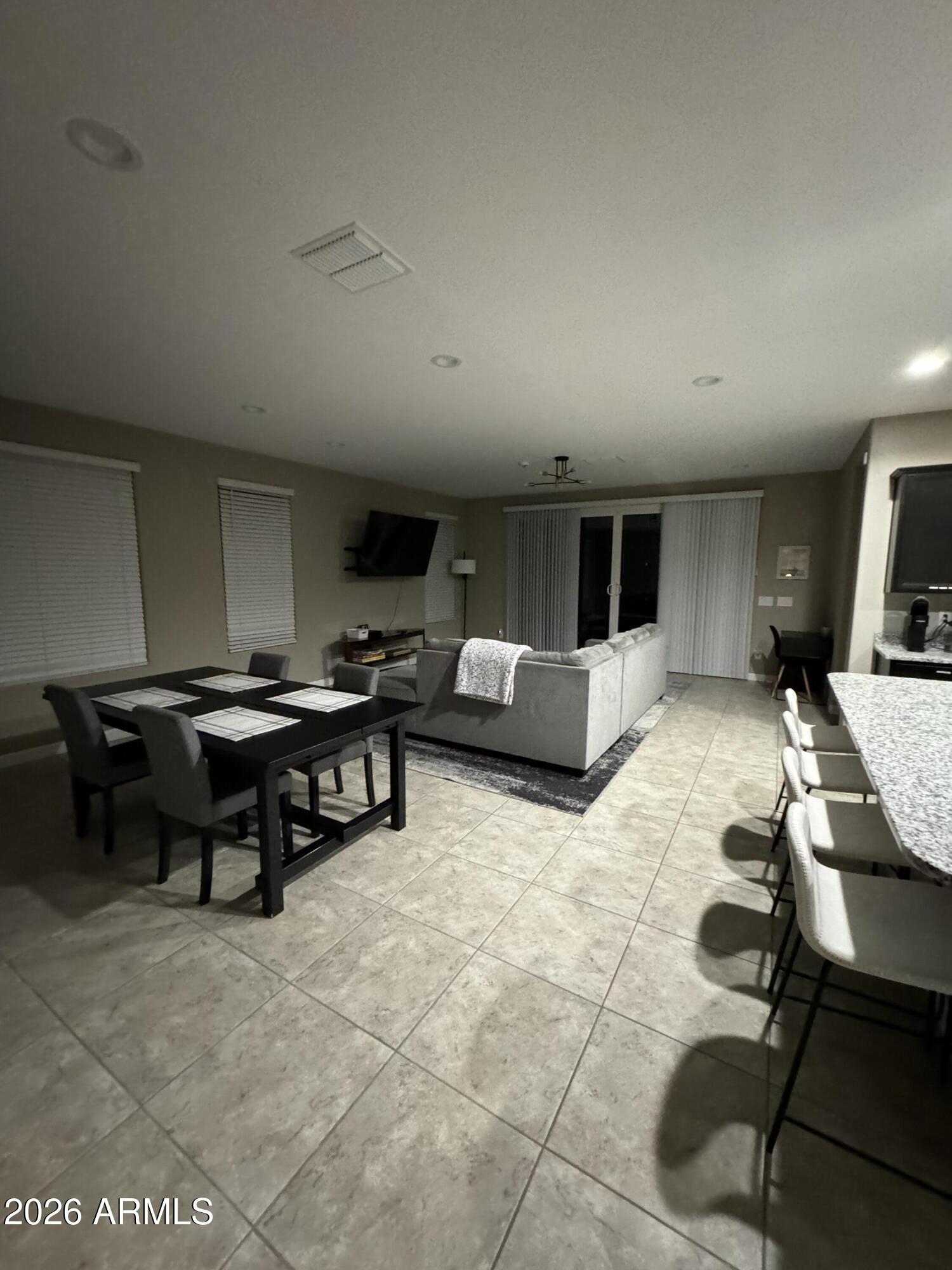 18735 N RAVELLO Road