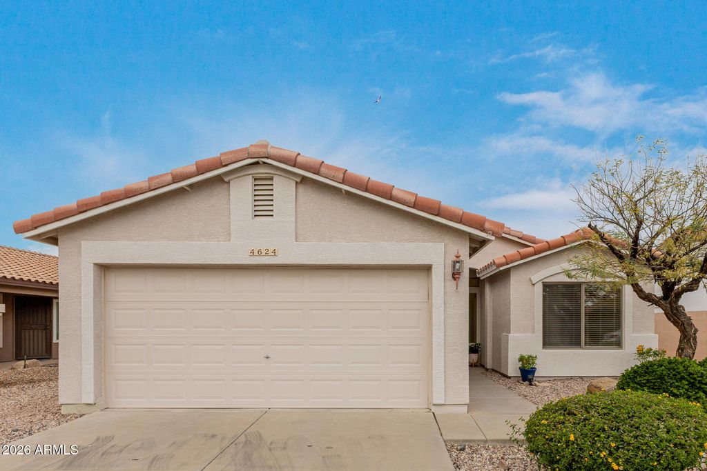 Photo of 4624 E Alfalfa Drive, Gilbert, AZ 85298 (MLS # 6983510)