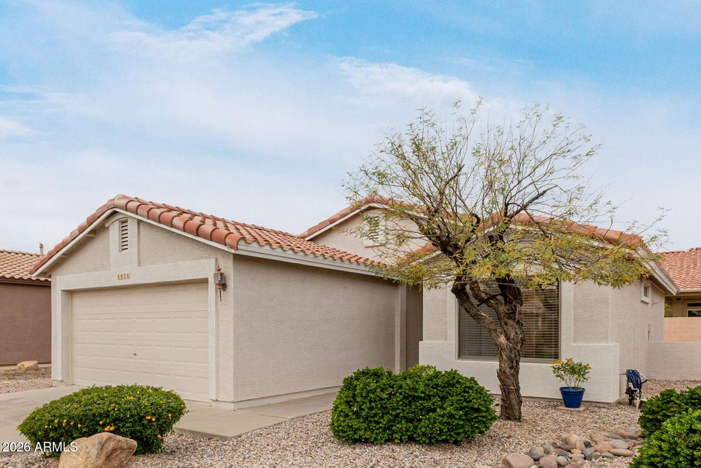 Photo of 4624 E Alfalfa Drive, Gilbert, AZ 85298 (MLS # 6983510)