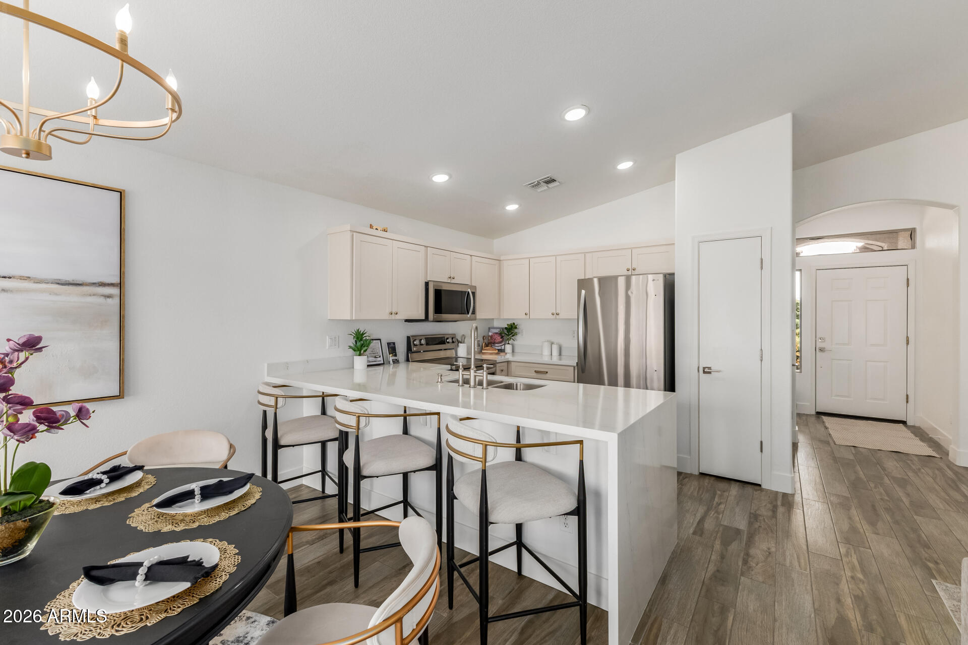 4624 E ALFALFA Drive