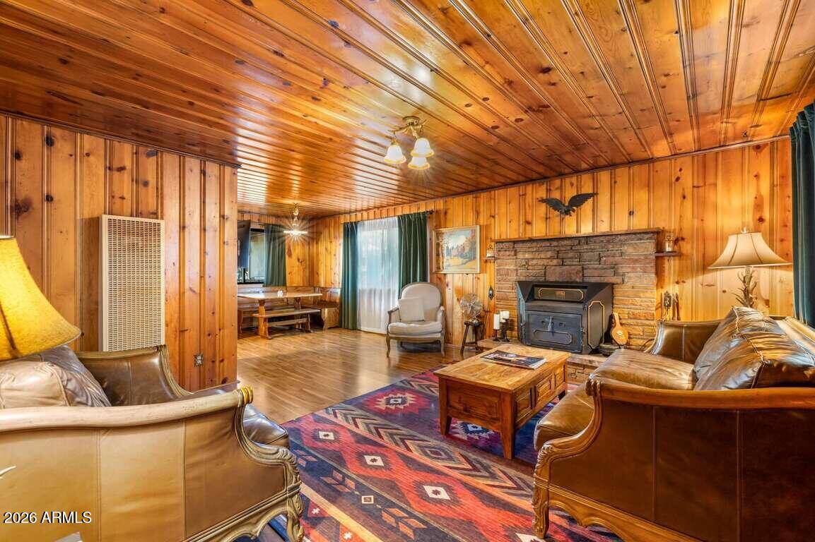 945 OSAGE --