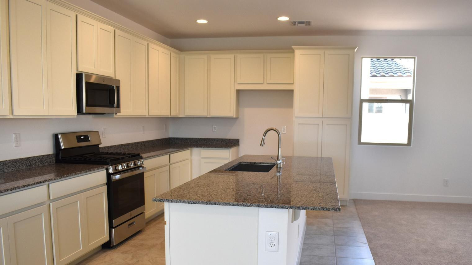 14798 W Gray Fox Trail