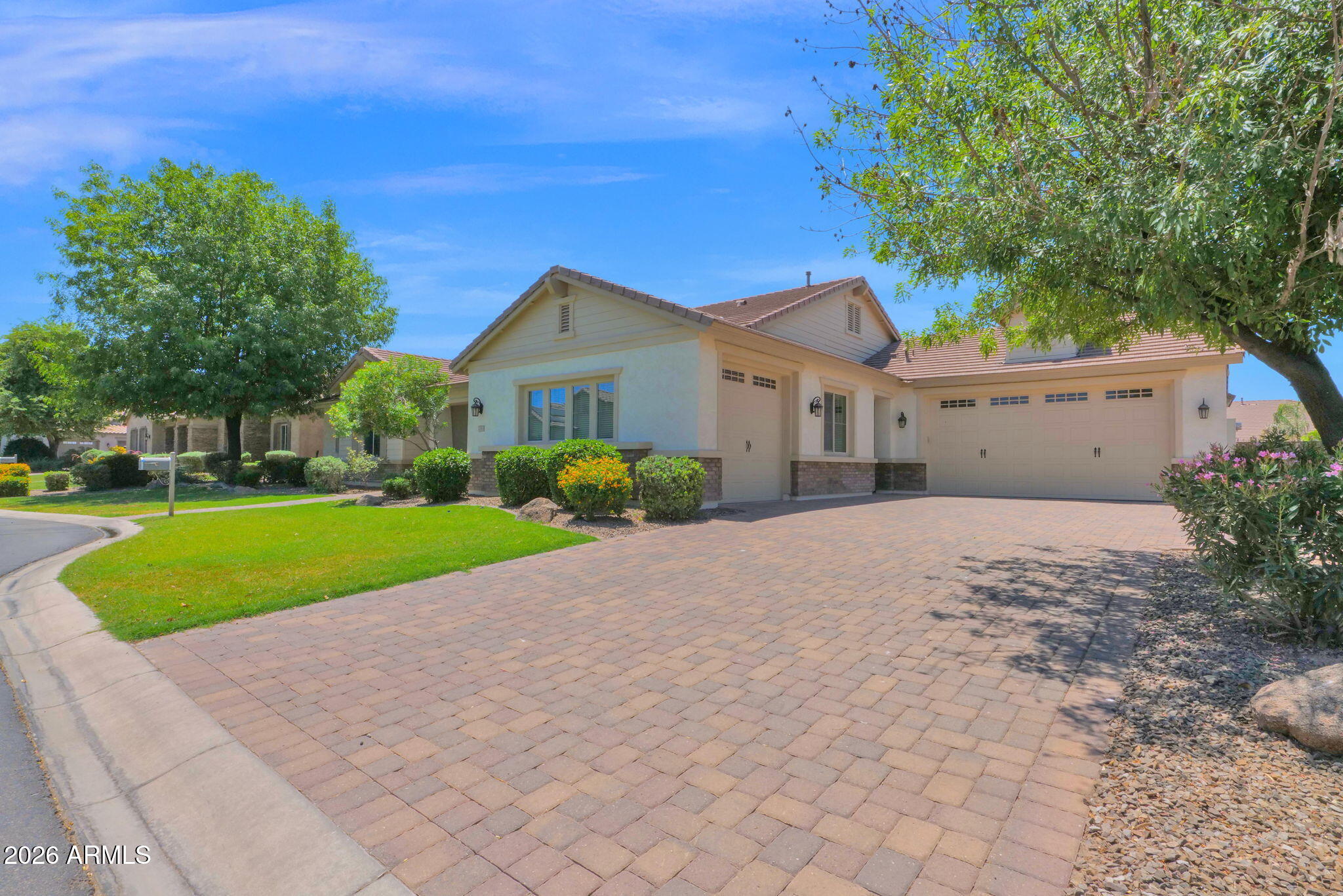 21933 E PICKETT Court