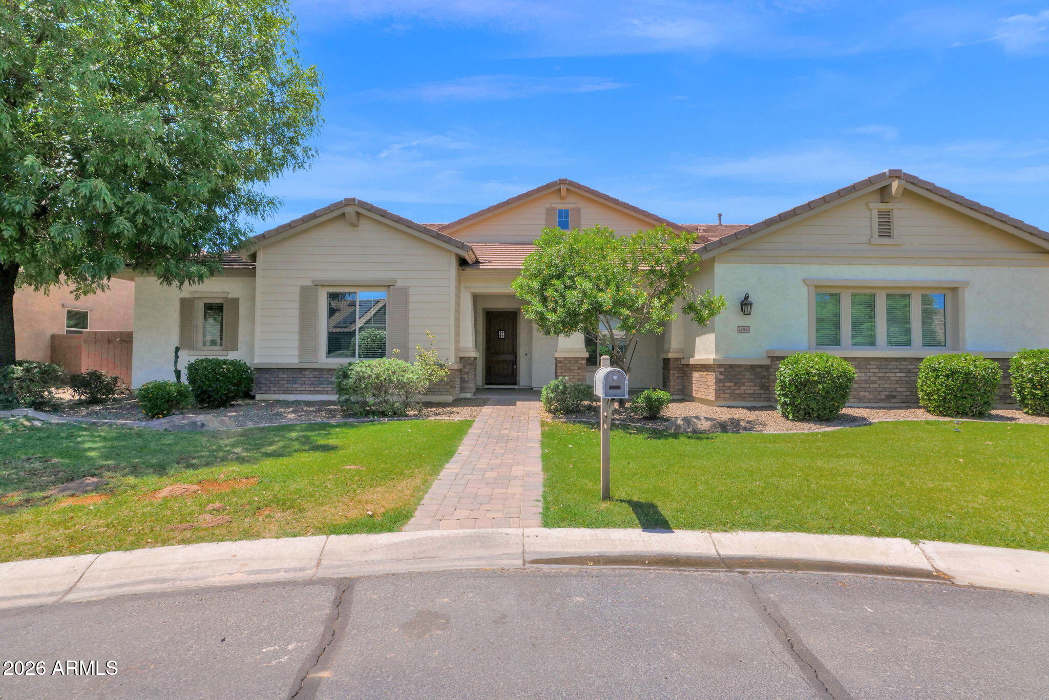 21933 E PICKETT Court