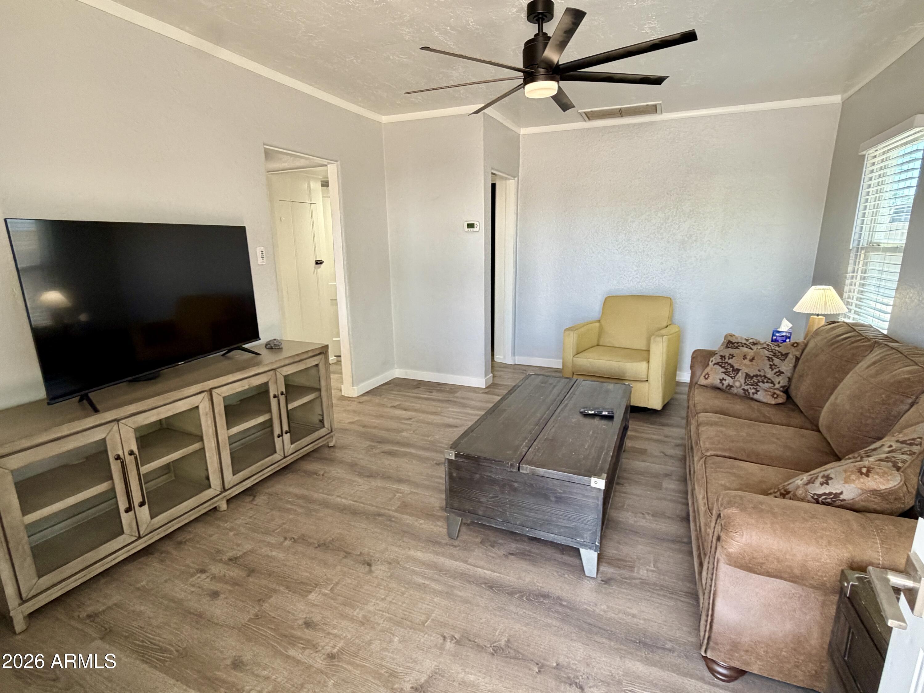231 N Morris --