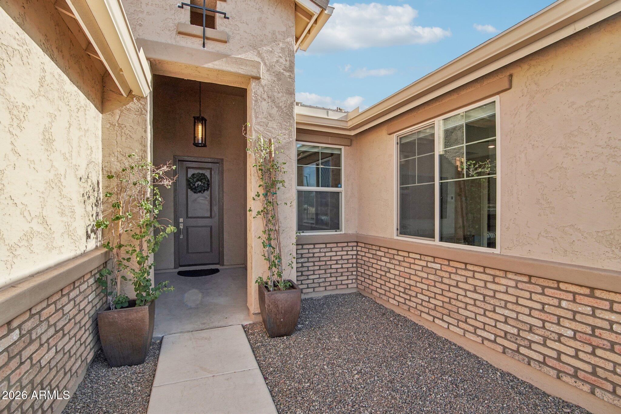 18559 W HIDDENVIEW Drive