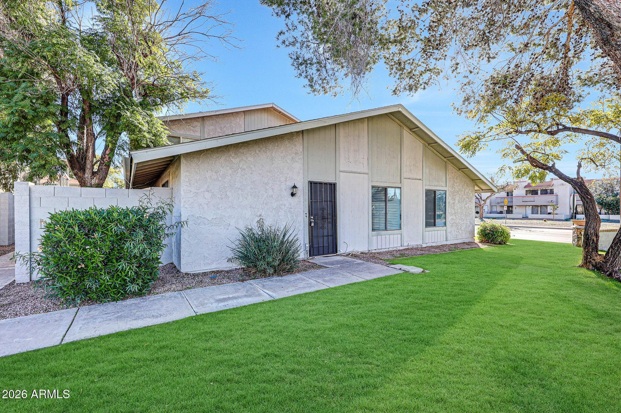 1001 N Granite Reef Road