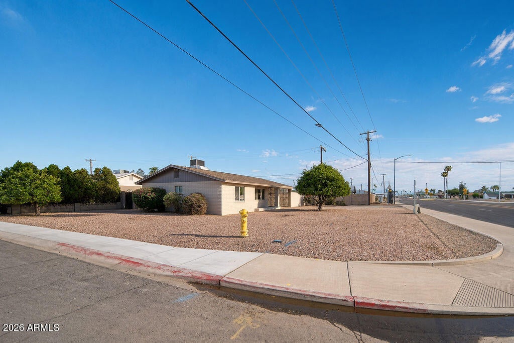 11804 N 111TH Avenue