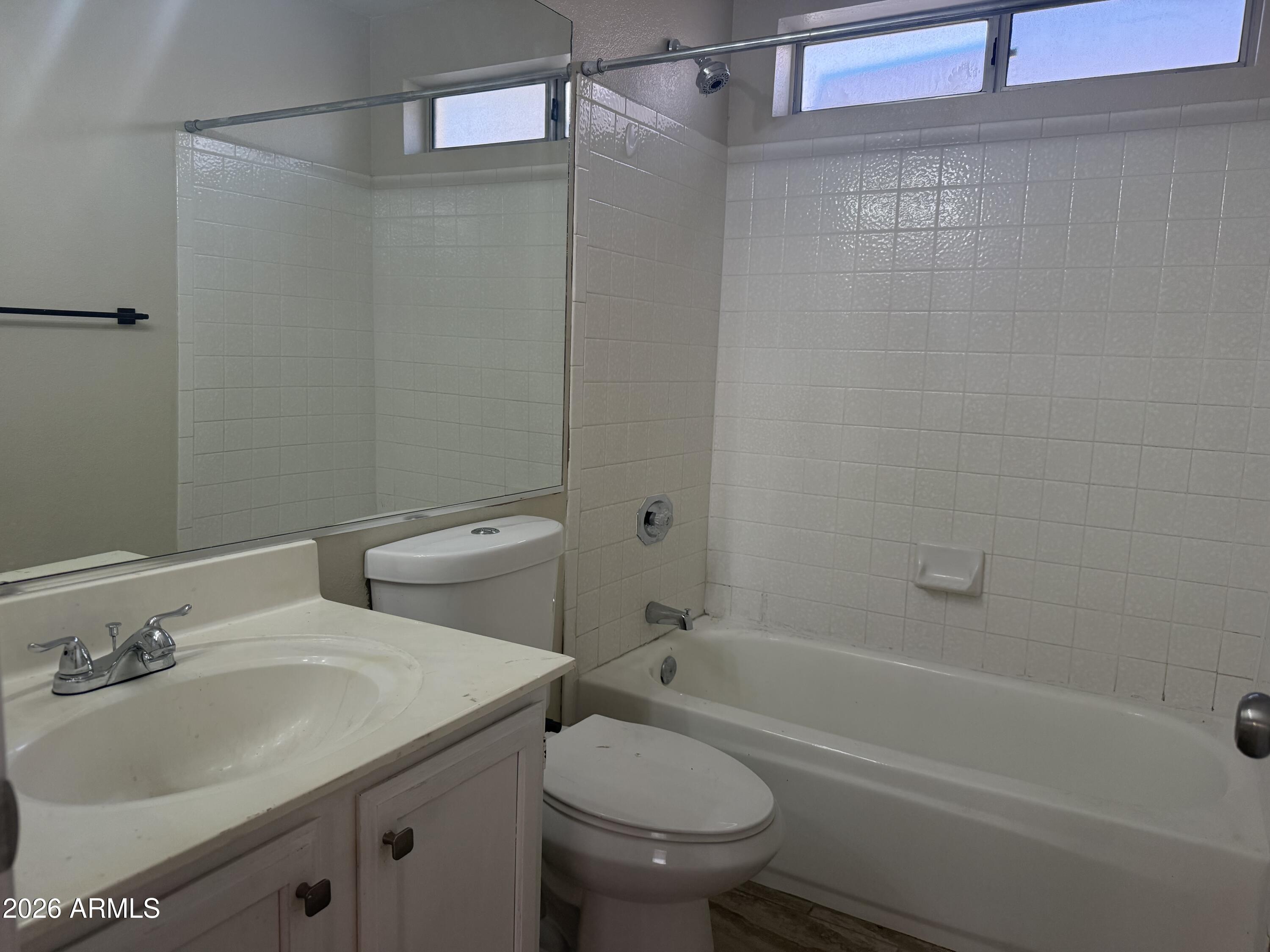 VILLAGES OF PARK VILLAGE A CONDO UNIT 1-132 - Residential