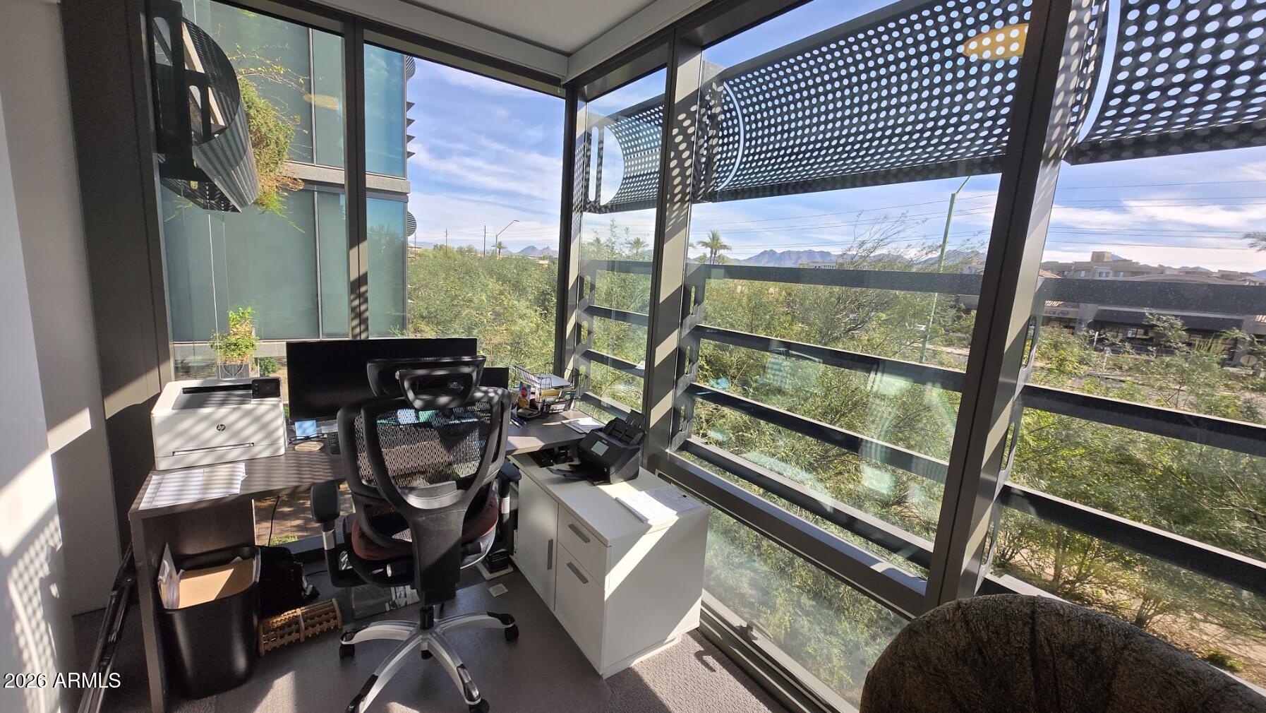 7180 E kierland Boulevard 209