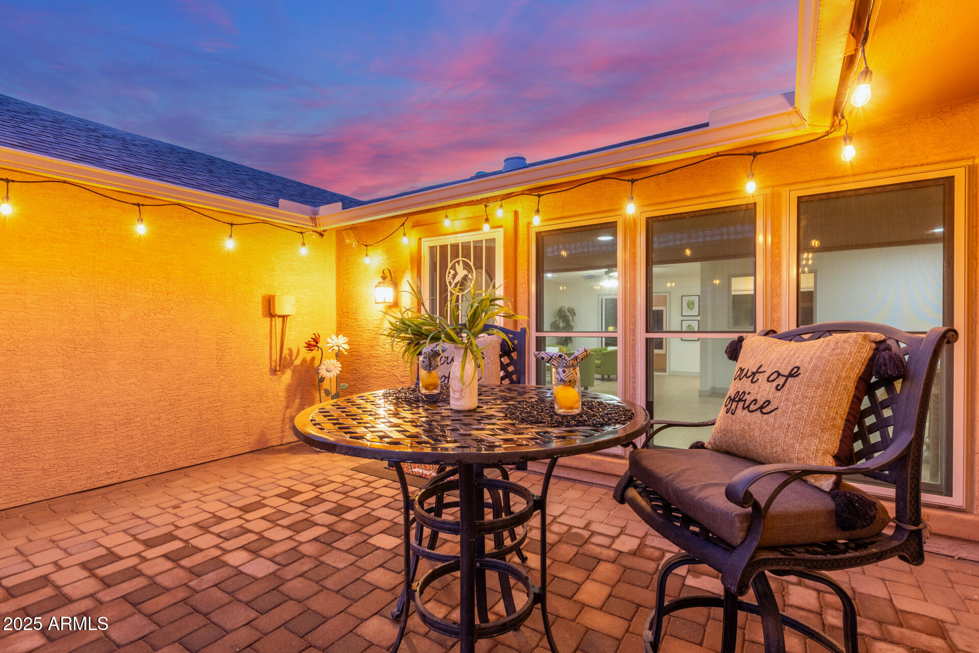 9556 W WILLOWBROOK Drive