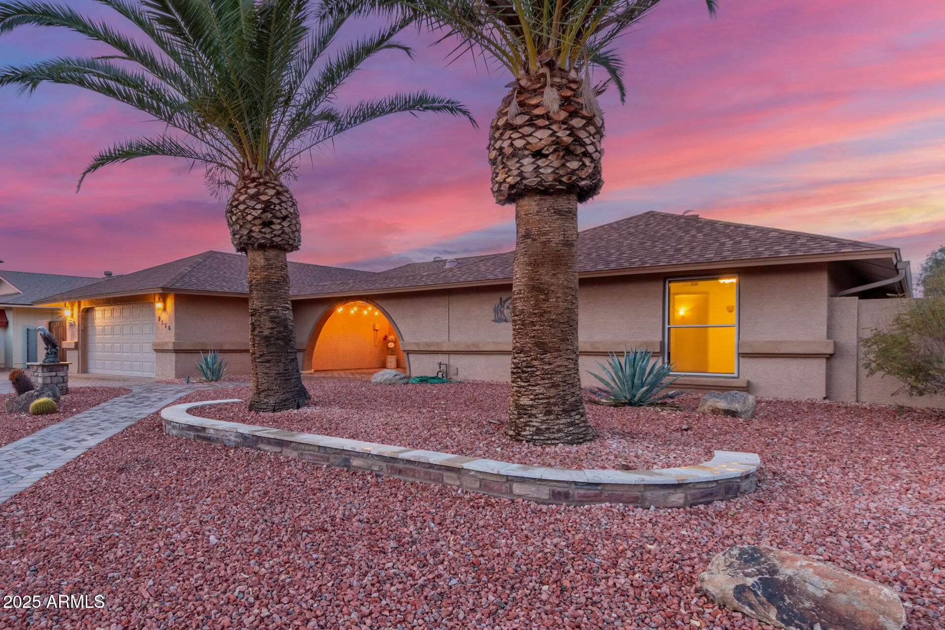 9556 W WILLOWBROOK Drive