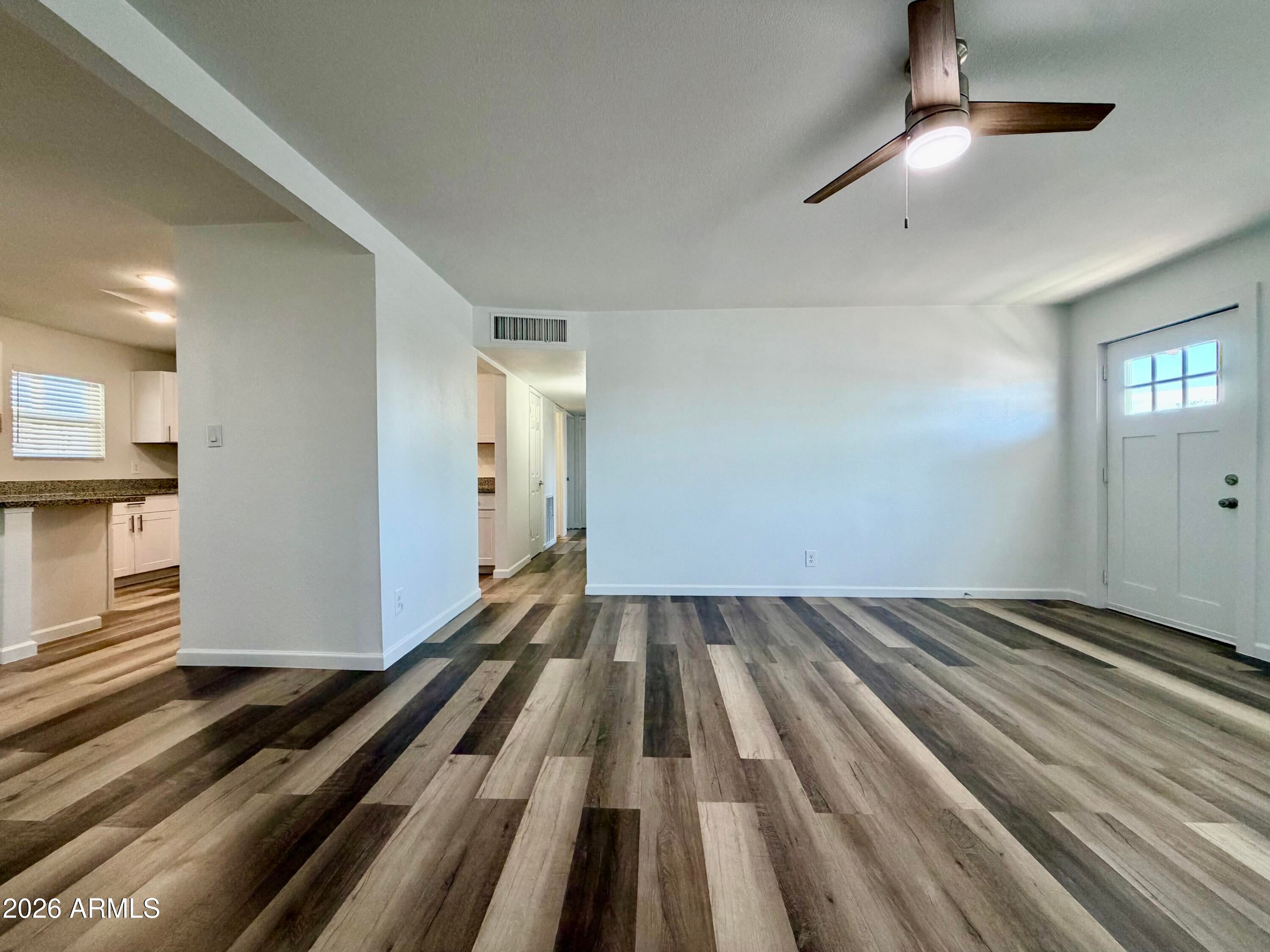 3108 W ROSE Lane