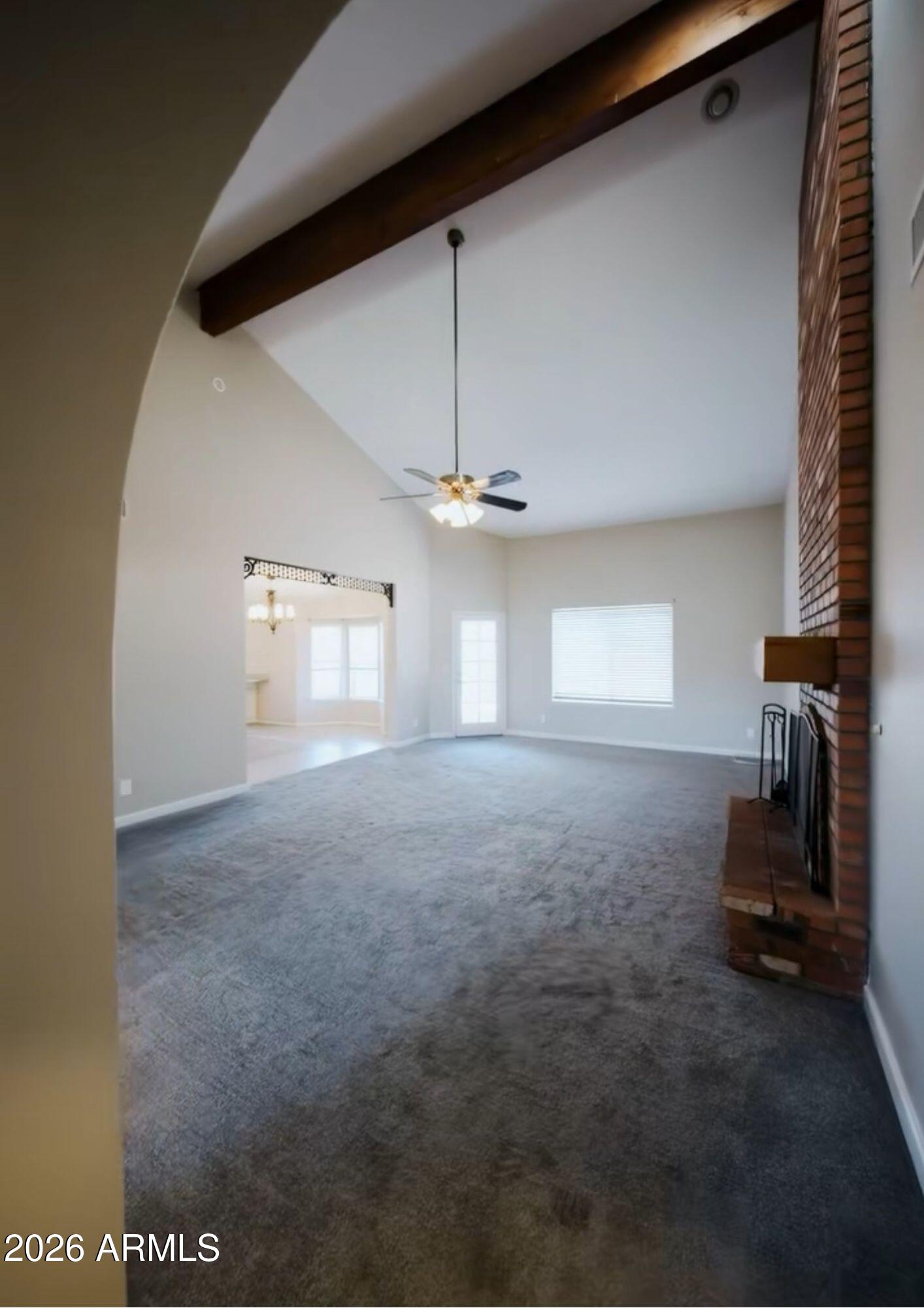 2828 W NORTHVIEW Avenue